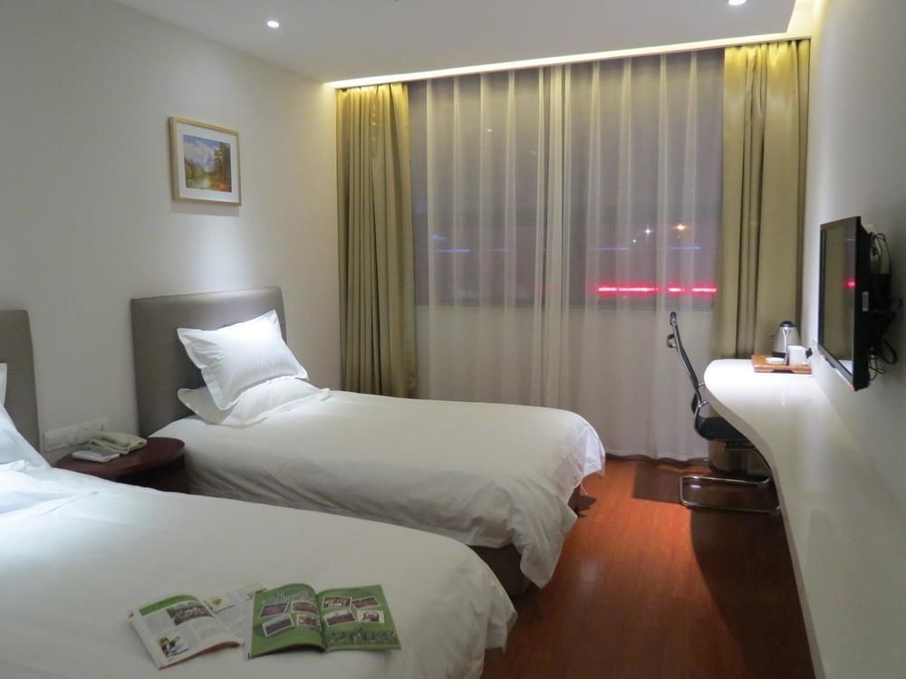 Yiting Si Ji Hotel Nantong Gongnong North Road 外观 照片